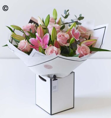 * Simply Range - Pink Rose & Lily Bouquet (L)