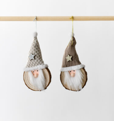 Pinewood Hanging Santa